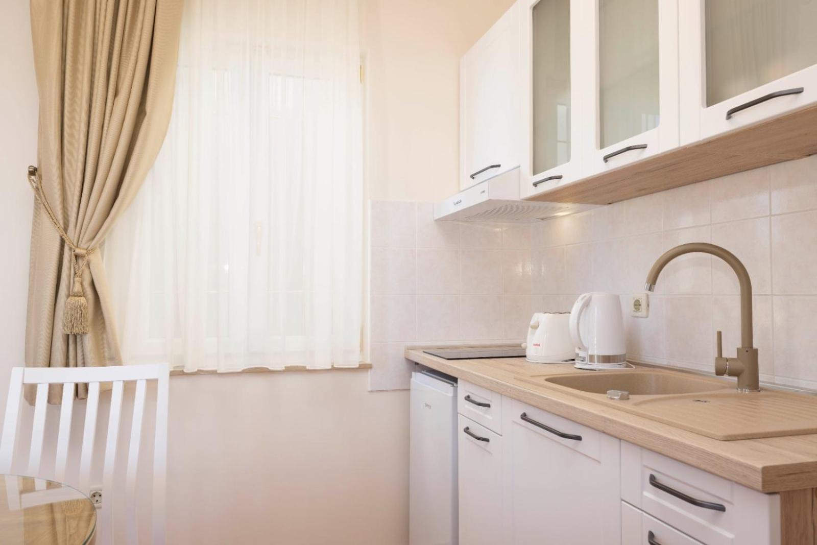 פודגורה Aparthotel Villa Mozart מראה חיצוני תמונה